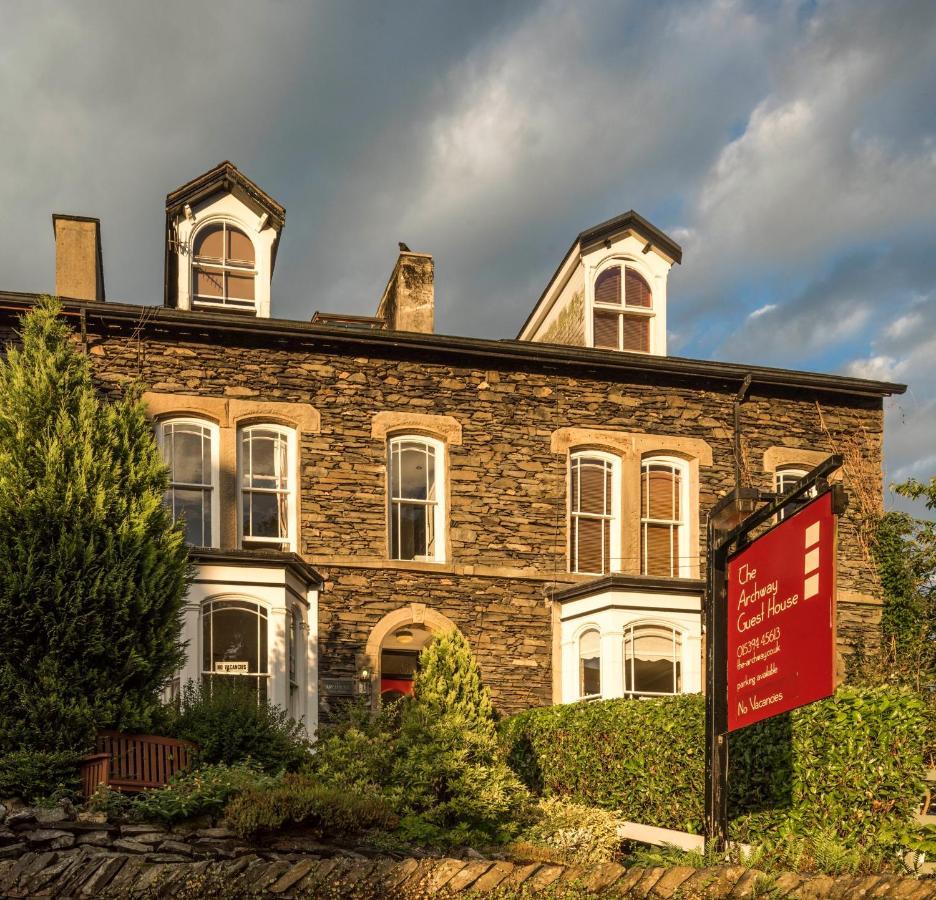 Archway Guest House วินเดอร์เมียร์ ภายนอก รูปภาพ